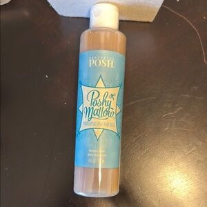 Perfectly Posh Cream Bath Soak & Bubbles